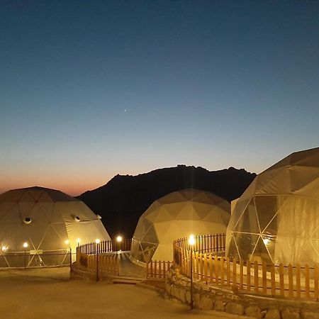 Hotel The Rock Camp Petra Wadi Musa Exterior foto