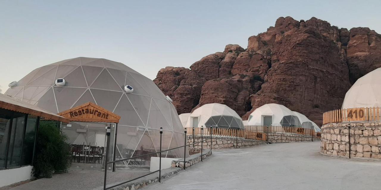 Hotel The Rock Camp Petra Wadi Musa Exterior foto